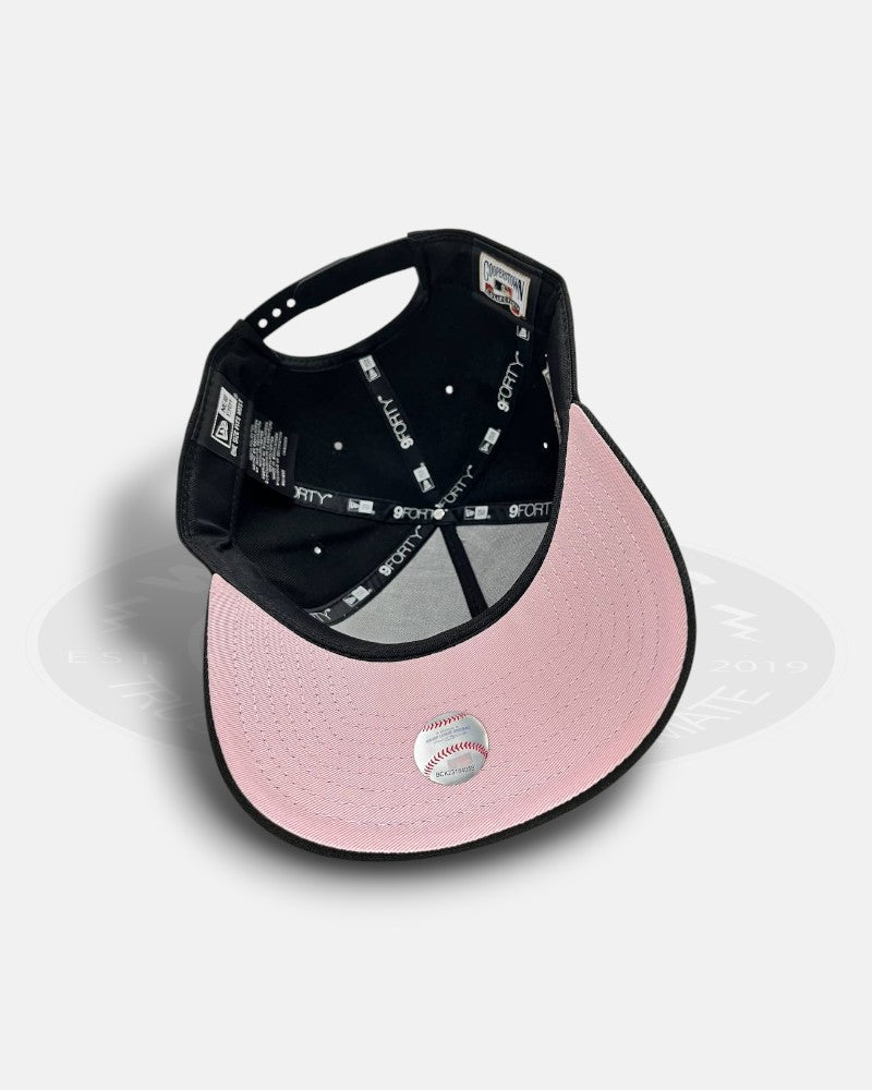 New York Yankees Sakura Tokyo Series 2000 World Series Forty A-Frame Snapback Hat