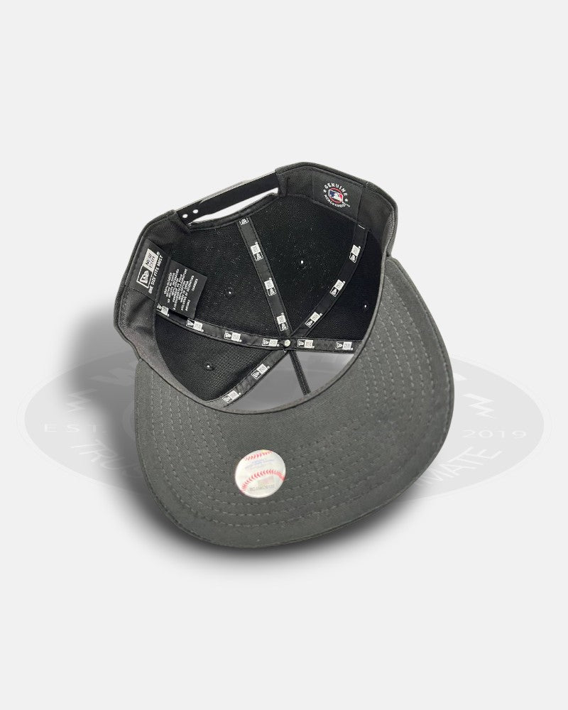 Chicago Cubs 3 Star Wreath The Golfer Snapback Hat