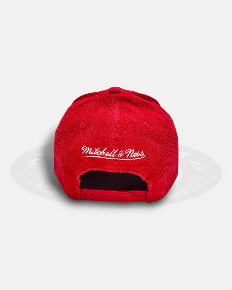 Chicago Bulls Hard Wood Classic Collection Corduroy Pro Pinch Fit Snapback Hat
