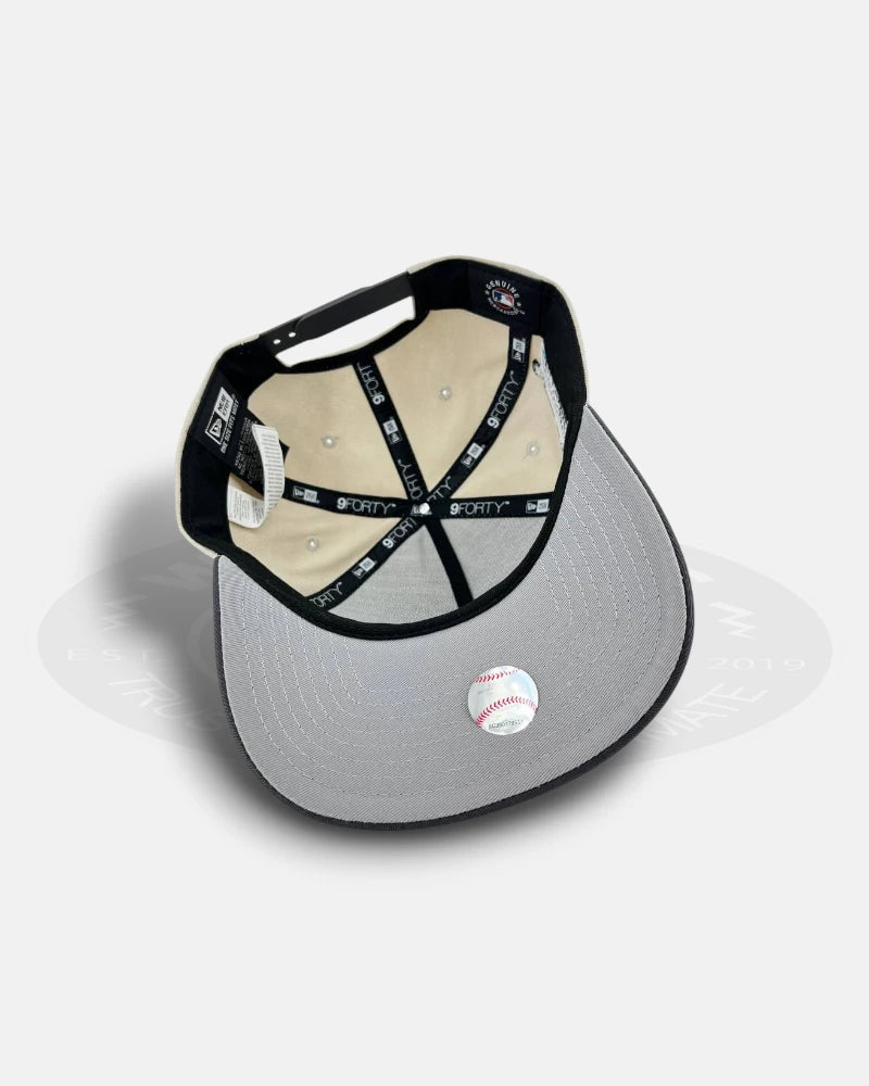 Cleveland Guardians Progressive Field Silver Tailsweep 9Forty A-Frame Snapback Hat