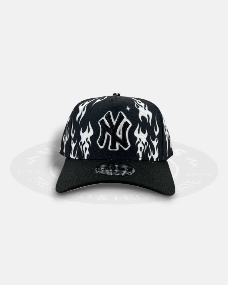 New York Yankees White Flames 9Forty A-Frame Snapback Hat