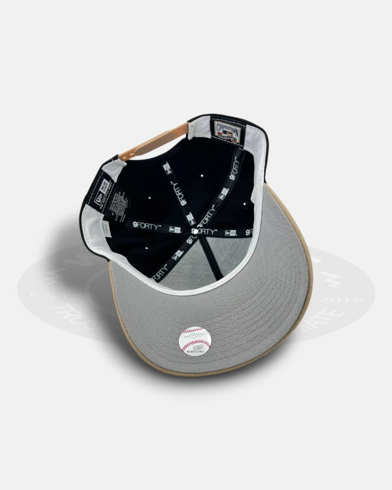 New York Yankees Midnight Dunes 9FORTY A-Frame Snapback Hat