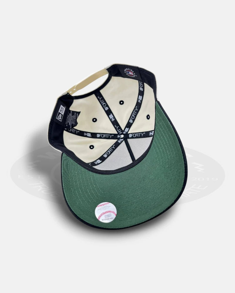 Chicago White Sox Paisley Chrome Two Tone 9FORTY A-Frame Snapback Hat
