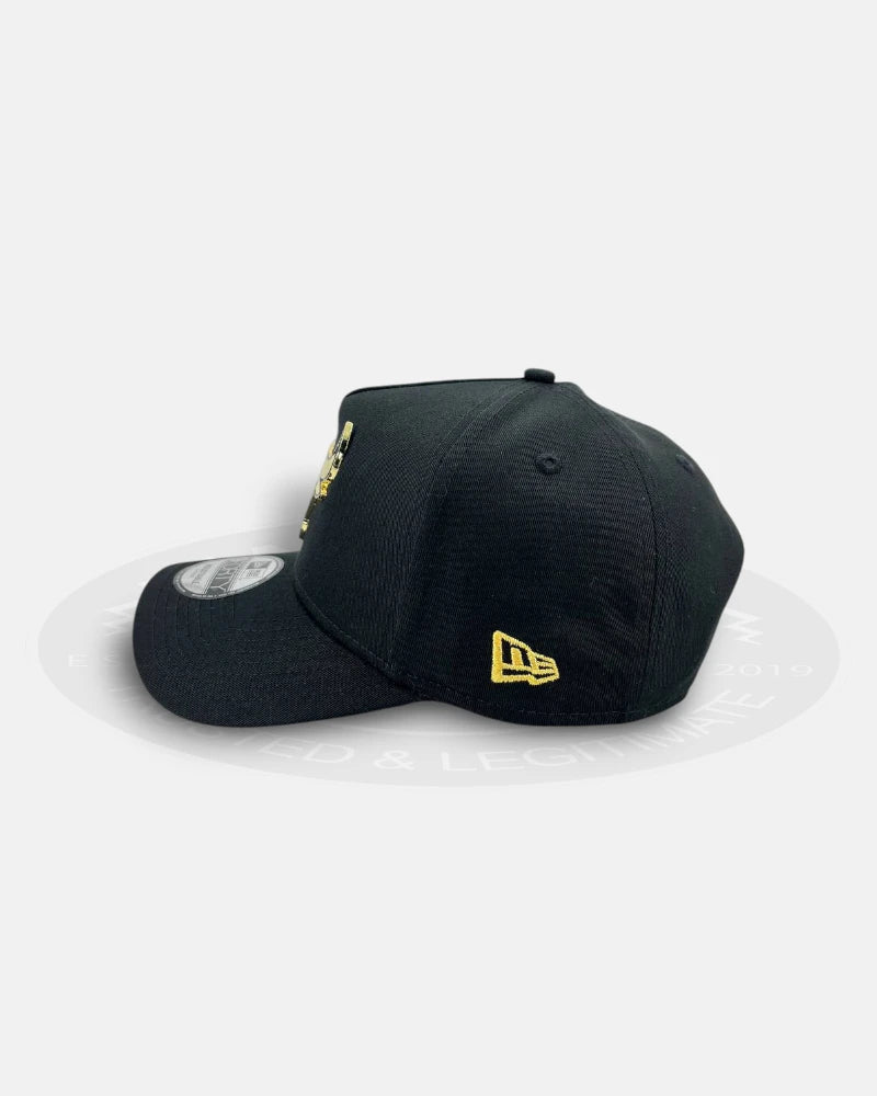 Chicago Bulls Metal Badge Black 9FORTY A-Frame Snapback Hat