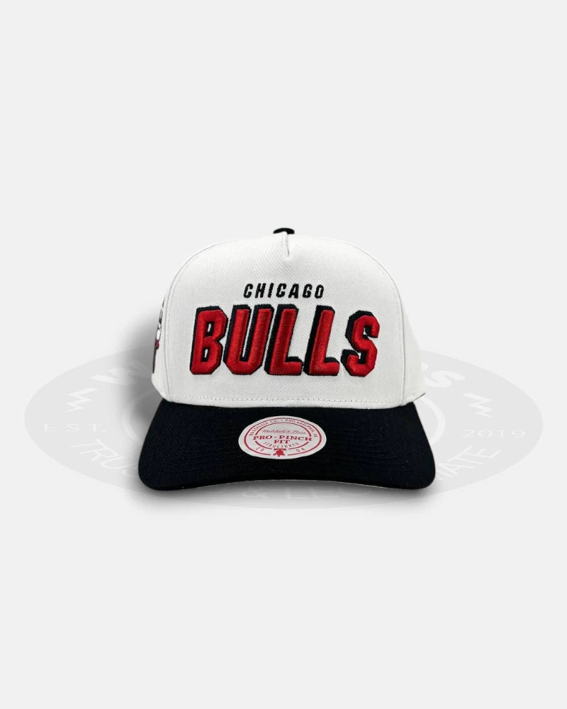Chicago Bulls Draft Day Pro Pinch Snapback Hat