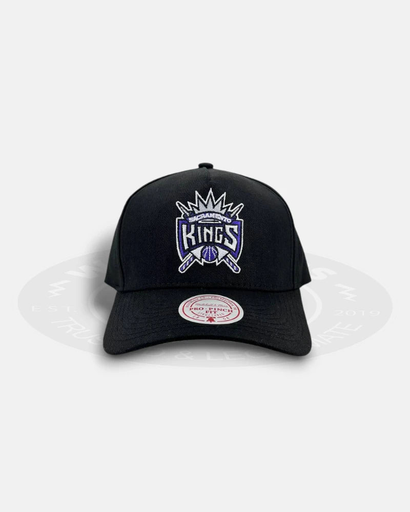Sacramento Kings HWC Black Pro Pinch Snapback Hat