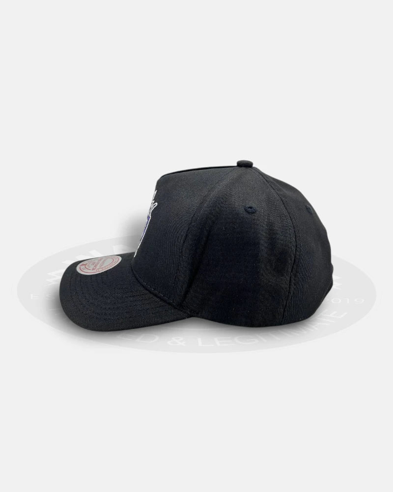 Sacramento Kings HWC Black Pro Pinch Snapback Hat