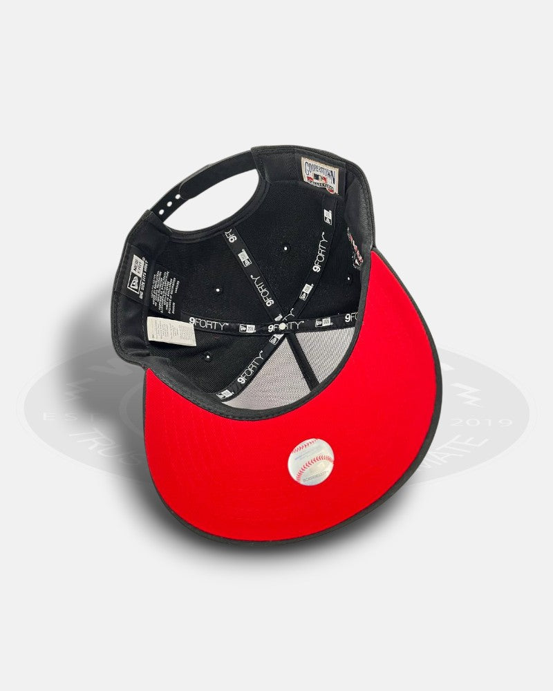 New York Yankees 1999 World Series Red Underbrim 9Forty A-Frame Snapback Hat