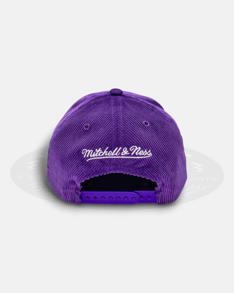 Los Angeles Lakers 1988 NBA Champions Pacific Division Corduroy Deadstock Fit Snapback Hat