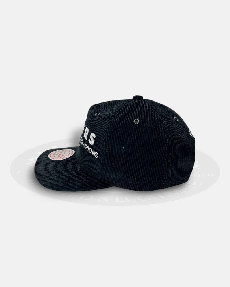 Las Vegas Raiders 1984 Super Bowl Champions AFC West Corduroy Deadstock Fit Snapback Hat