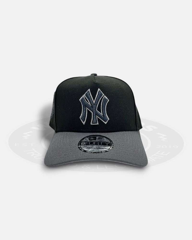 New York Yankees 1999 World Series Two Tone 9Forty A-Frame Snapback Hat