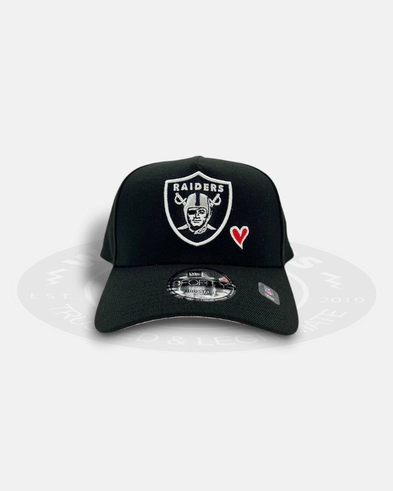 Las Vegas Raiders Love Hearts 9Forty A-Frame Snapback Hat