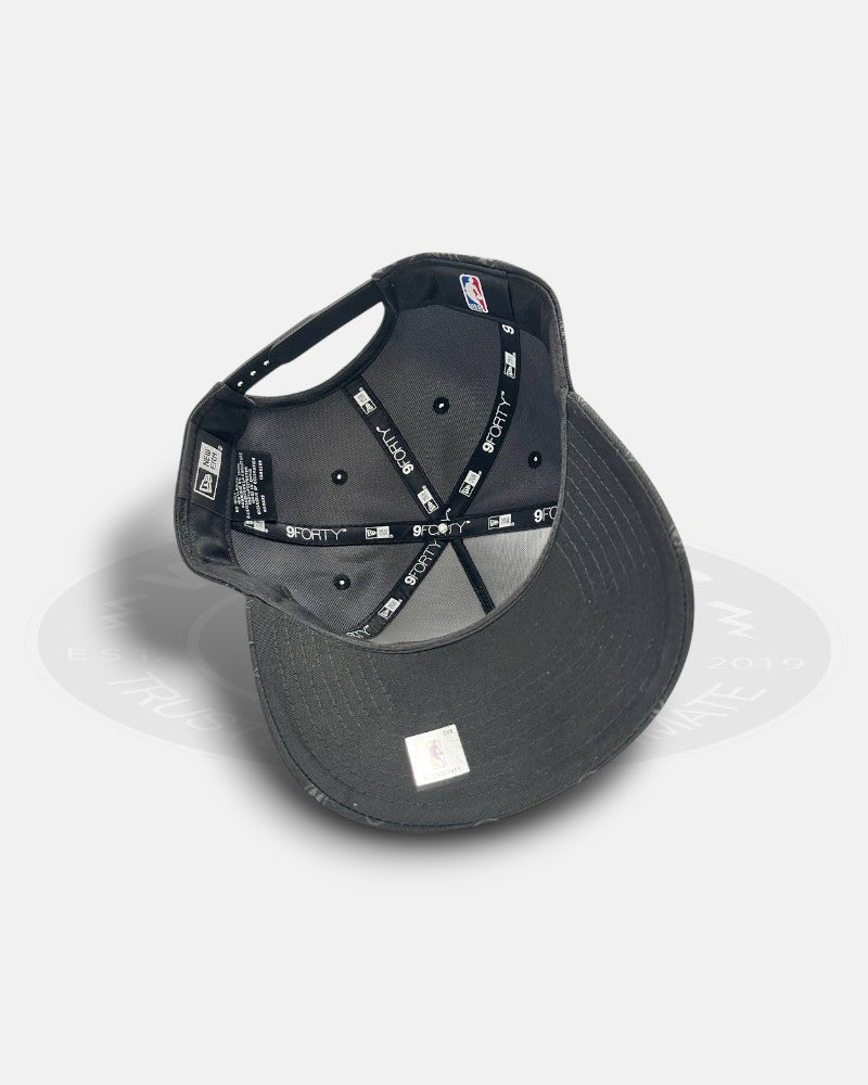 Los Angeles Lakers Black Paisley A-Frame 9Forty Snapback Hat