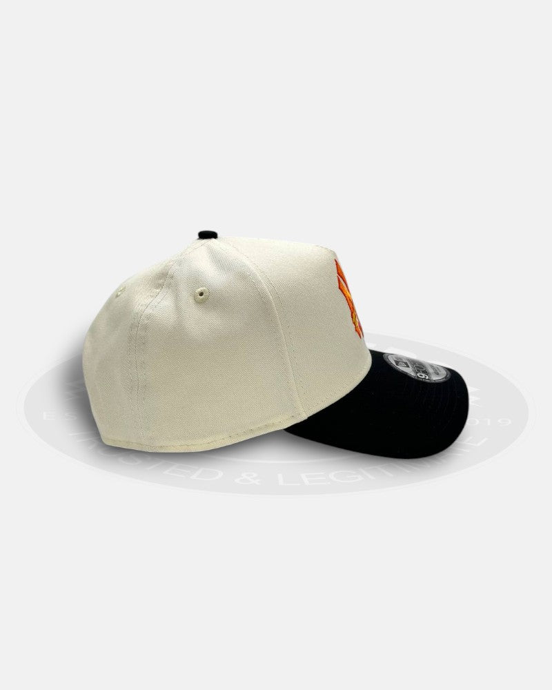 New York Yankees Flame Two Tone Chrome Black A-Frame 9Forty Snapback Hat