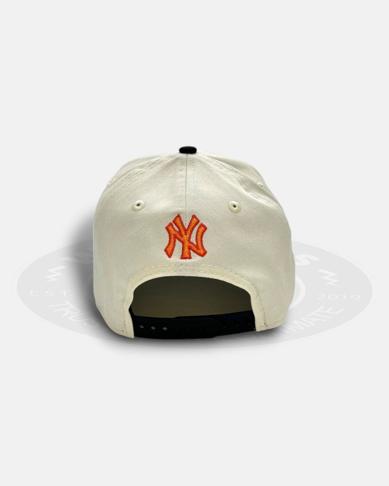 New York Yankees Flame Two Tone Chrome Black A-Frame 9Forty Snapback Hat