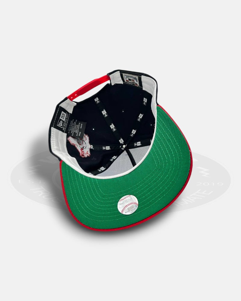 Boston Red Sox Chenille The Golfer Snapback Hat