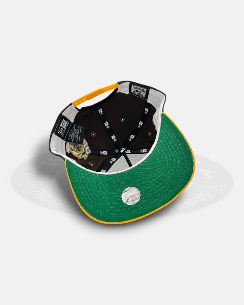 San Diego Padres Chenille The Golfer Snapback Hat
