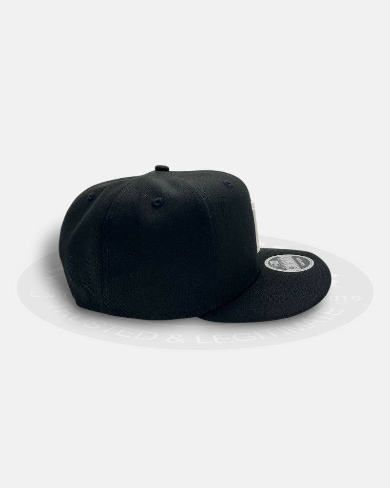 Pittsburgh Pirates Black White High Profile Pre Curved 9Fifty Snapback Hat