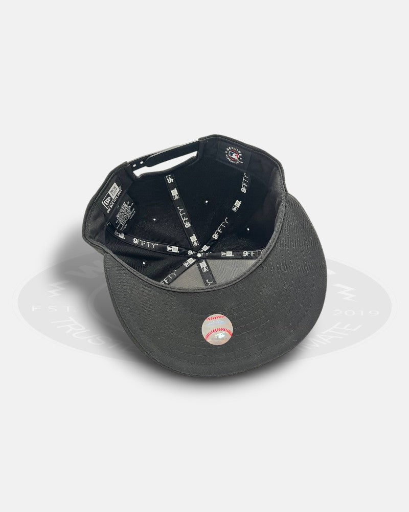 Pittsburgh Pirates Black White High Profile Pre Curved 9Fifty Snapback Hat