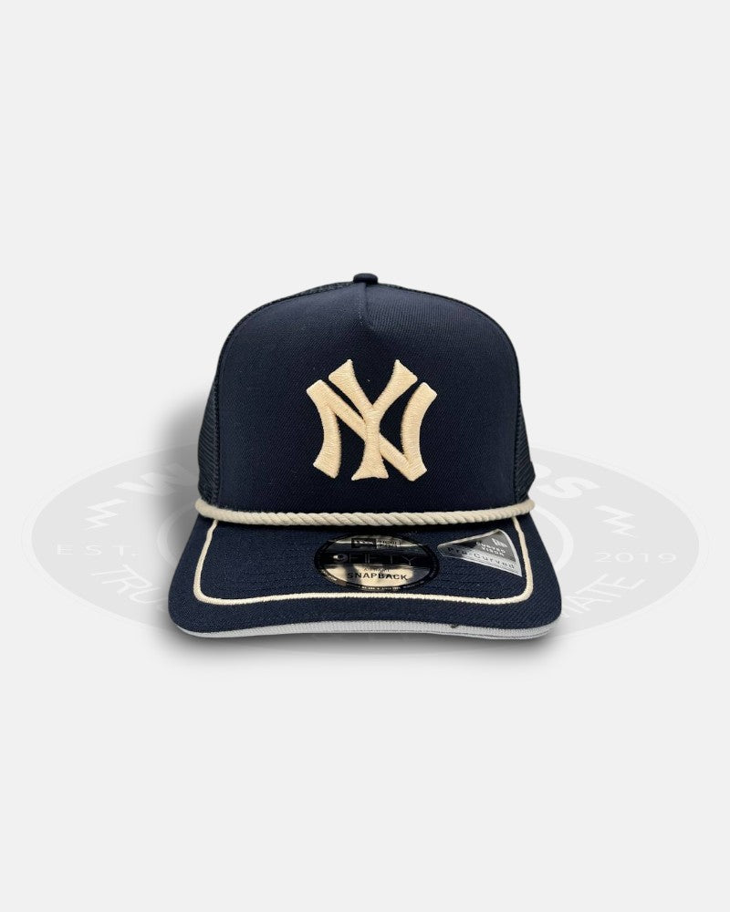 New York Yankees Rope Trucker 9Fifty A-Frame Snapback Hat