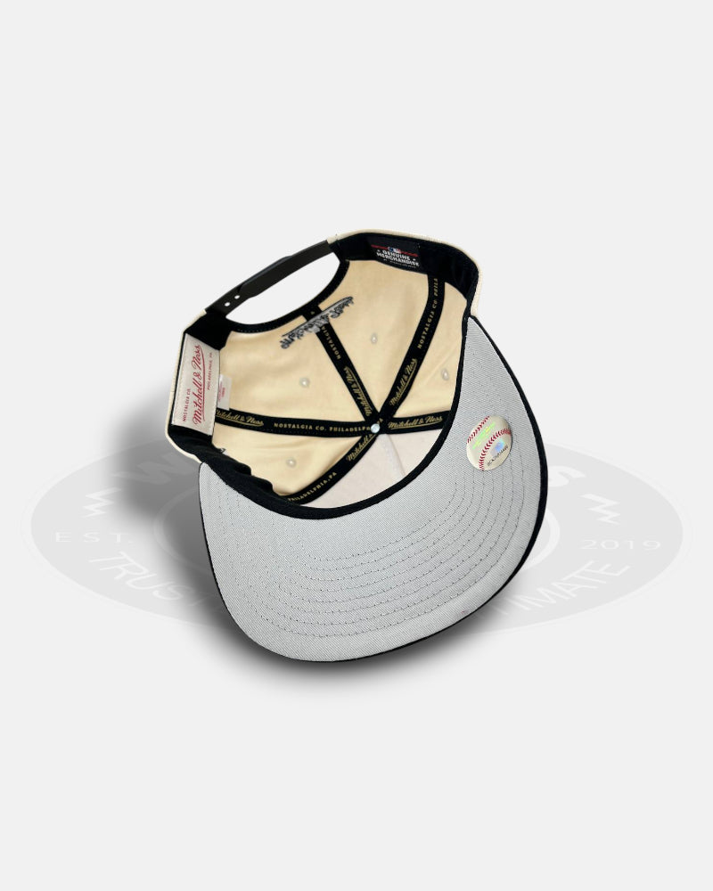 Chicago White Sox Vault Script Pro Pinch Snapback Hat