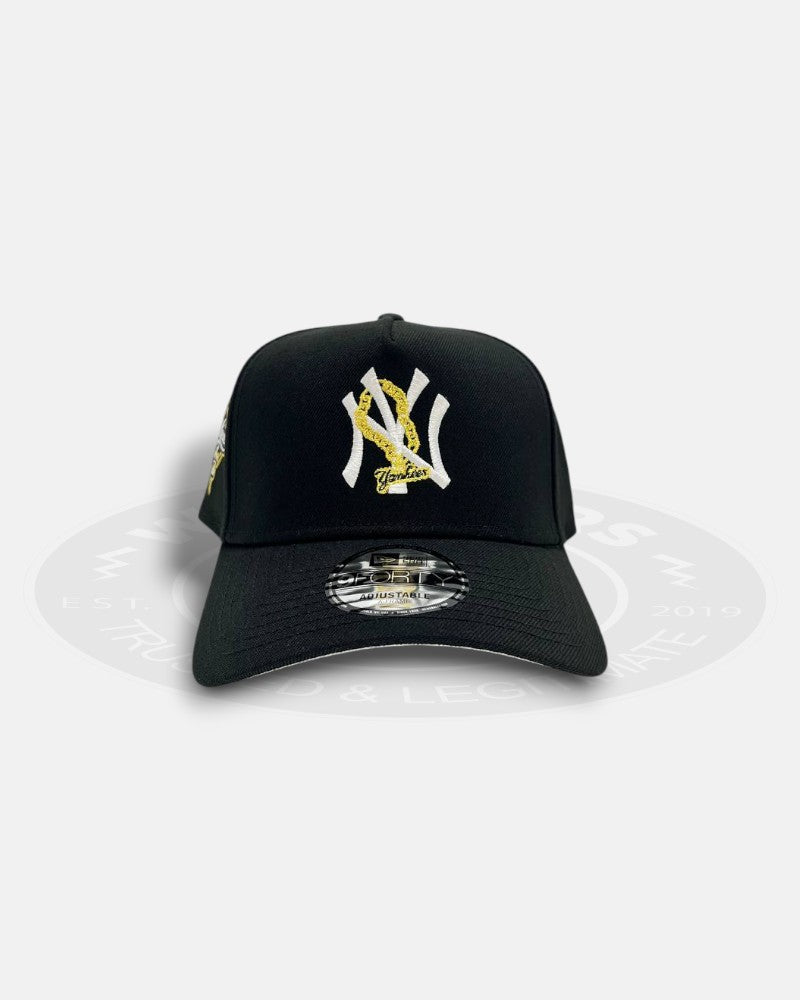 New York Yankees World Series Gold Necklace 9FORTY A-Frame Snapback Hat