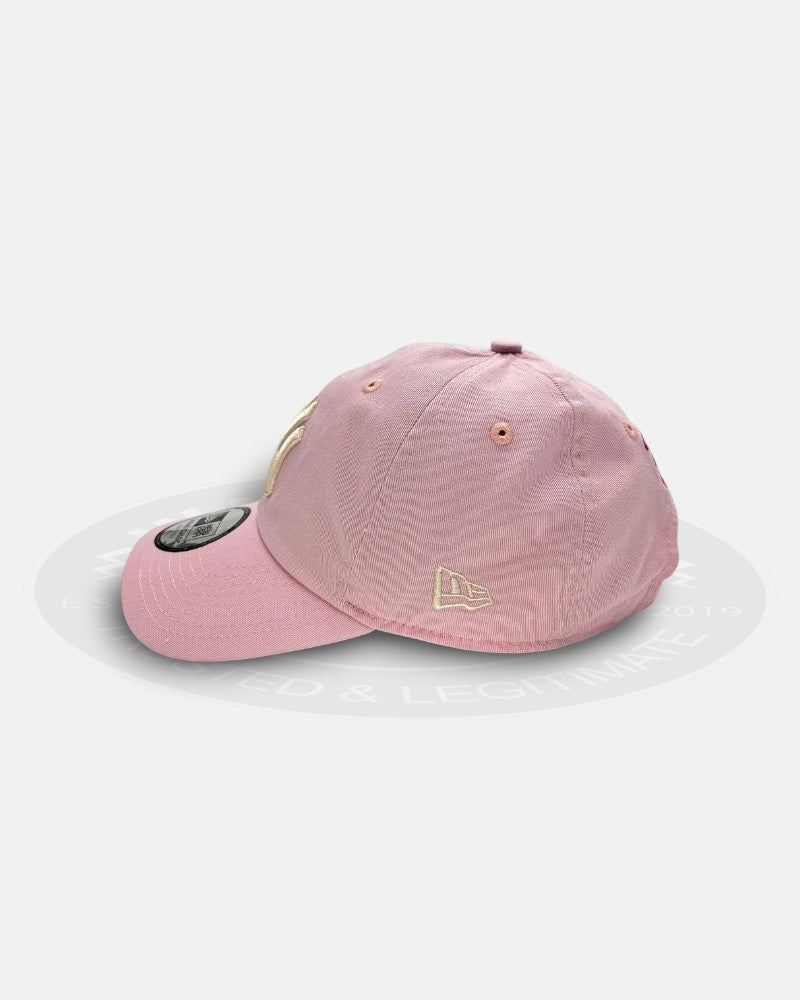New York Yankees Blush Script Casual Classic Strapback Hat