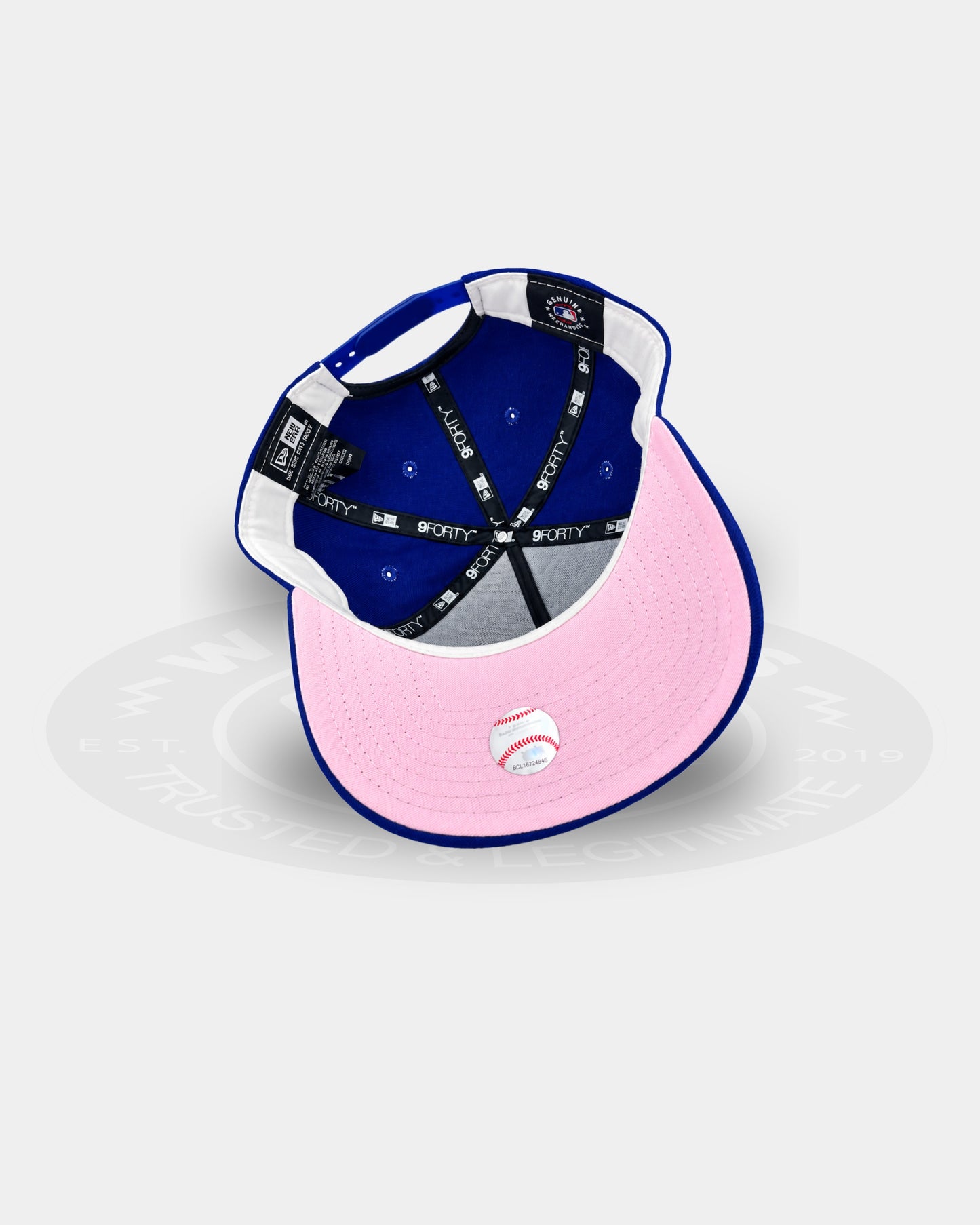 Chicago Cubs Love Hearts 9FORTY A Frame Snapback Hat