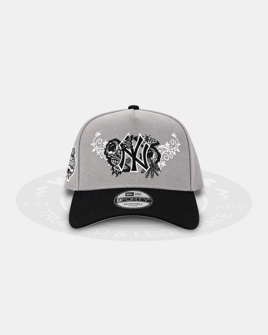 New Era New York Yankees Butterfly Garden Grey Black 9Forty A Frame Snapback Hat