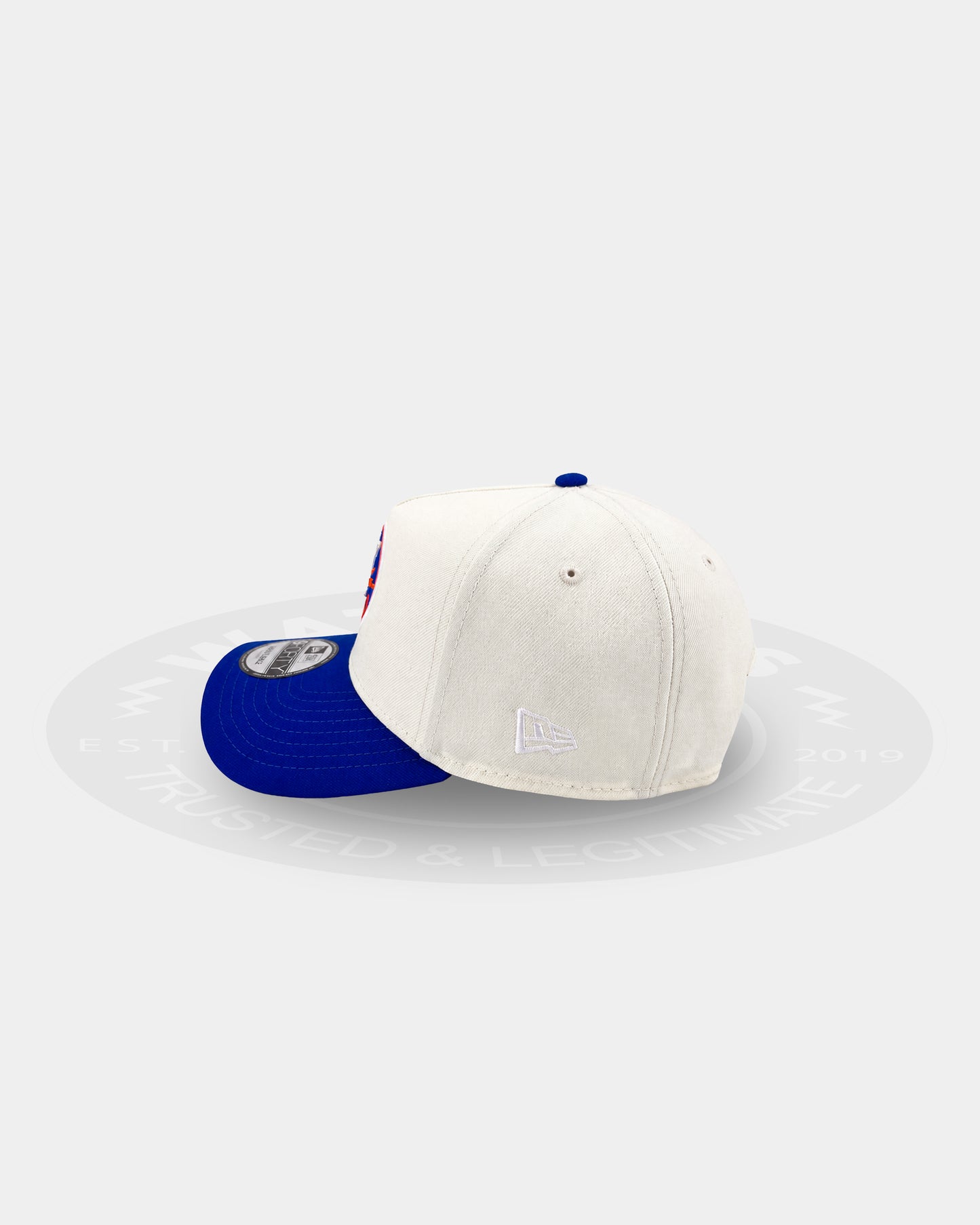 New York Islanders Chrome Visor 9FORTY A Frame Snapback Hat