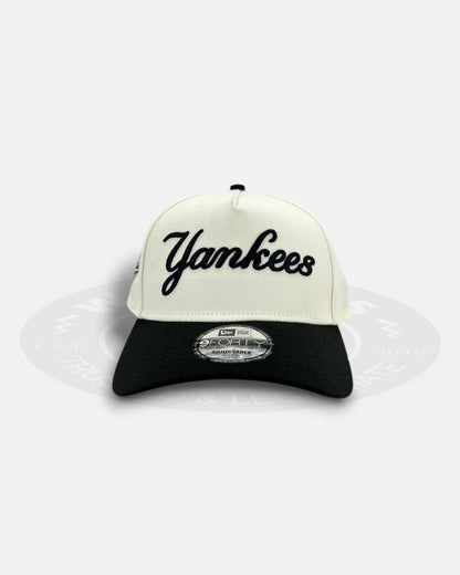 New York Yankees Chrome Prime Script 9FORTY A-Frame Snapback Hat