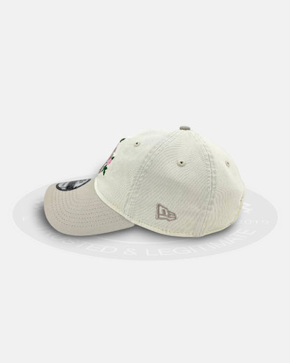 New York Yankees Chrome Bloom 9TWENTY Strapback Hat