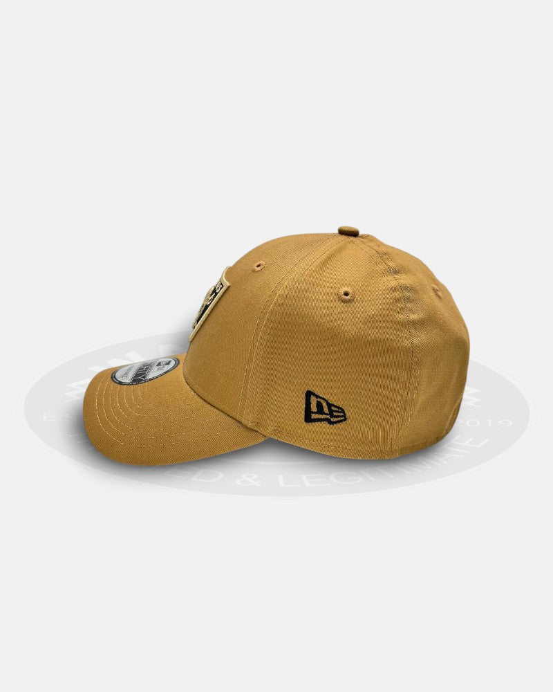 Las Vegas Raiders Core 9Forty Adjustable Strapback Hat