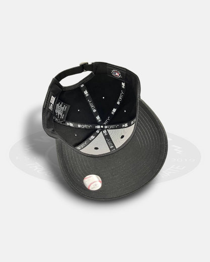 Pittsburgh Pirates Core 9Forty Adjustable Strapback Hat