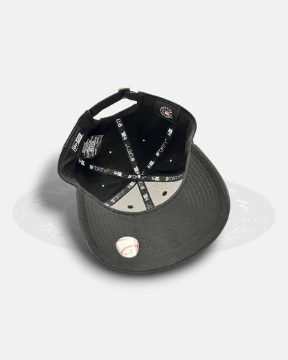 Chicago White Sox Core 9Forty Adjustable Strapback Hat