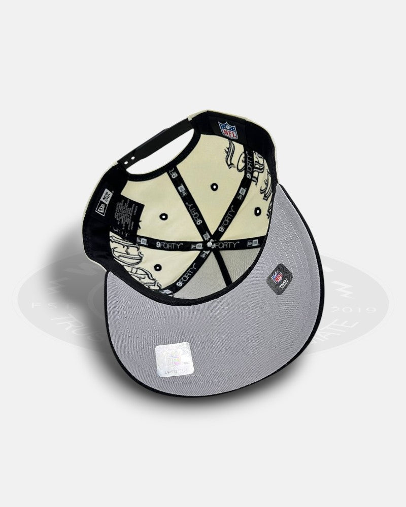 Las Vegas Raiders Overall Gothic Script Two Tone A-Frame 9Forty Snapback Hat
