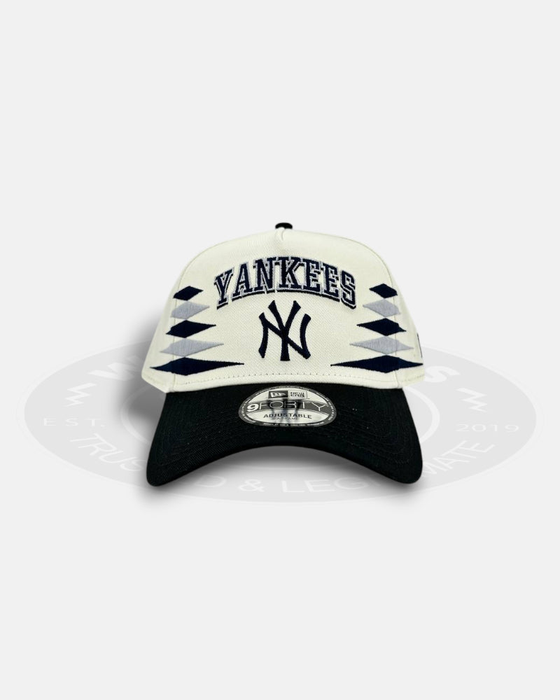 New York Yankees Diamond Cut 9FORTY A-Frame Snapback Hat