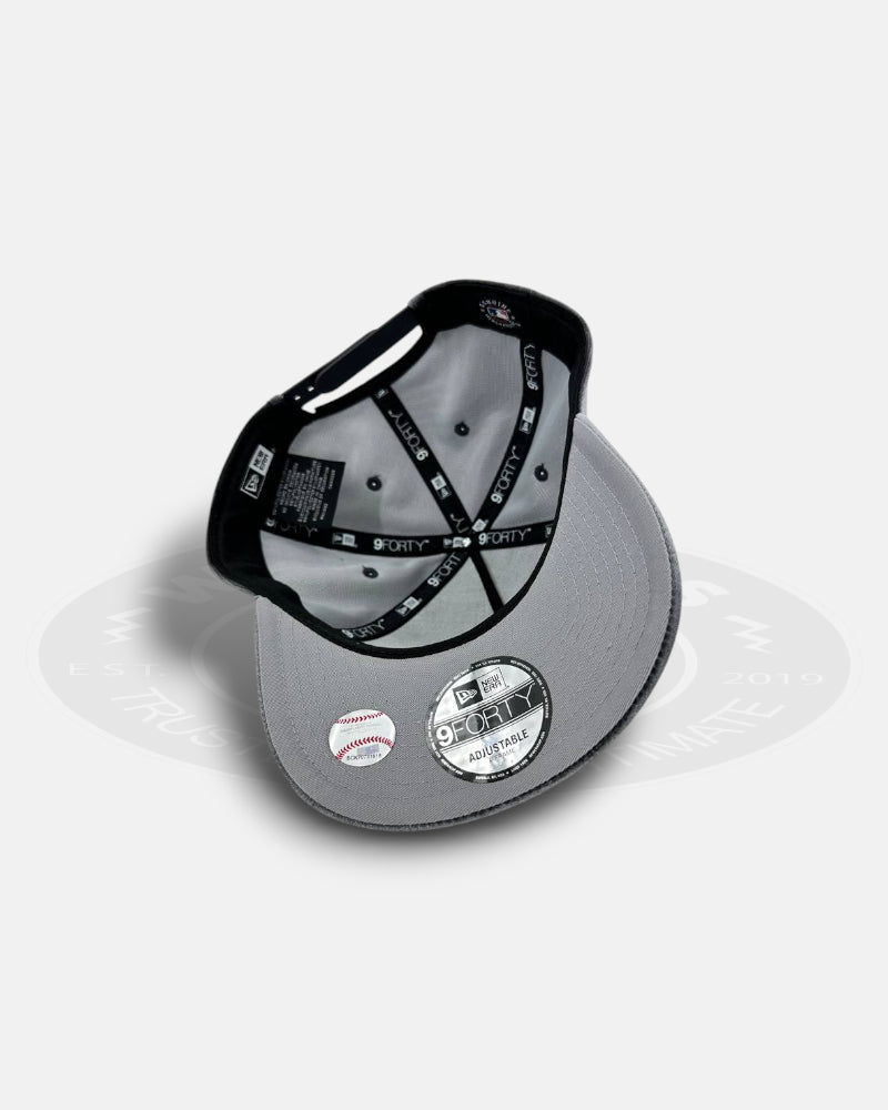 New York Yankees Velvet Ash 9FORTY A Frame Snapback Hat