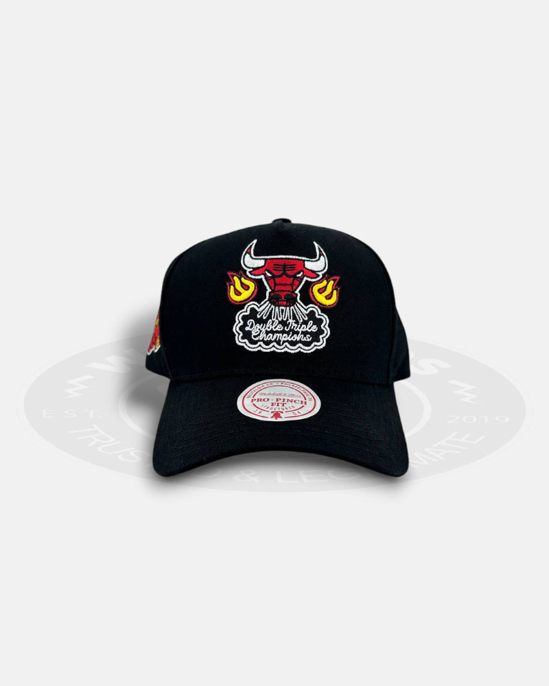 Chicago Bulls Champ On Fire Pro Pinch Snapback Hat