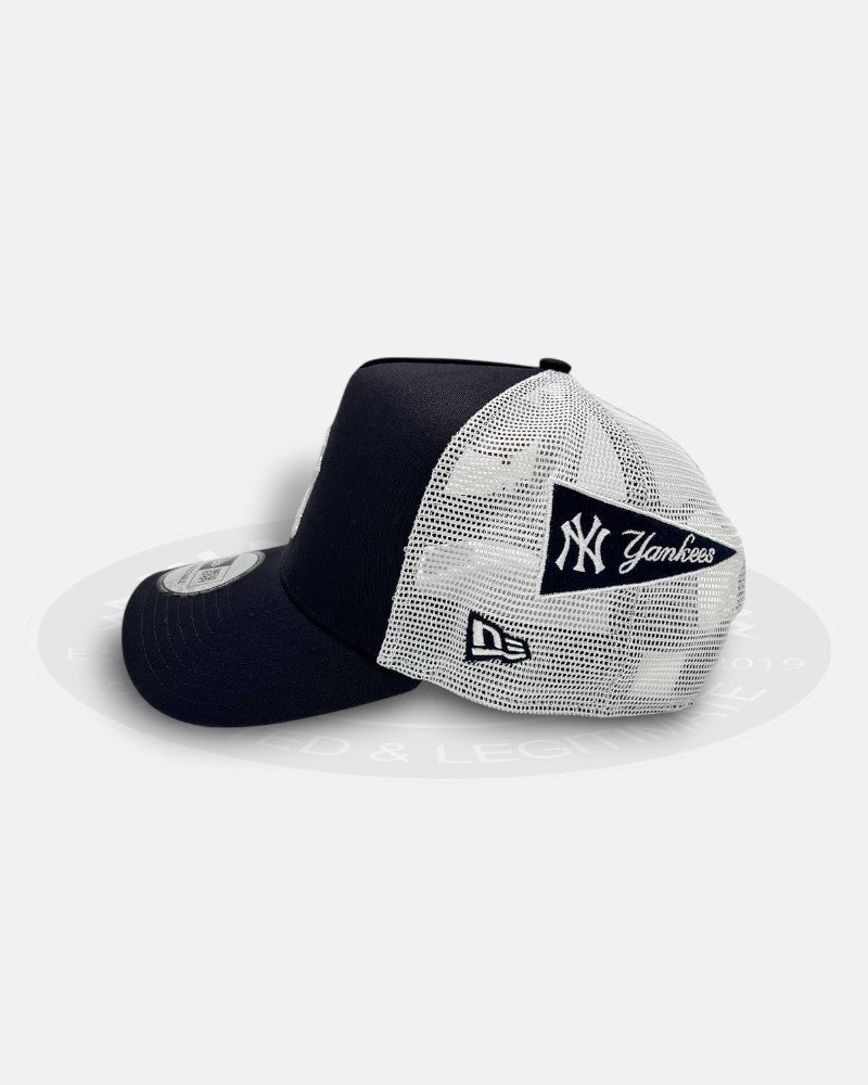 New York Yankees Trucker Adjustable Snapback Hat