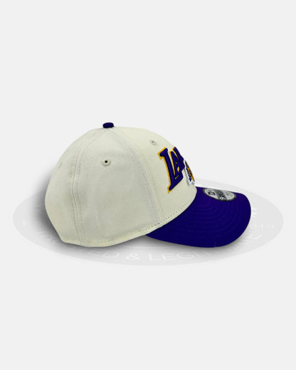 Los Angeles Lakers Arch Logo Twist 9FORTY Youth Snapback Hat