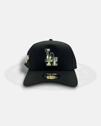 Los Angeles Dodgers Metal Logo 1988 World Series Chrome Black 9Forty A-Frame Snapback Hat