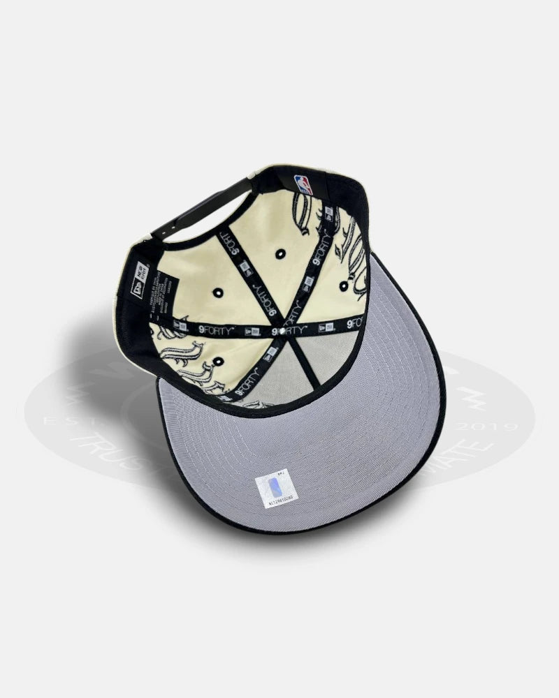 Chicago Bulls Oversized Gothic All Over Chrome Two Tone 9FORTY A-Frame Snapback Hat