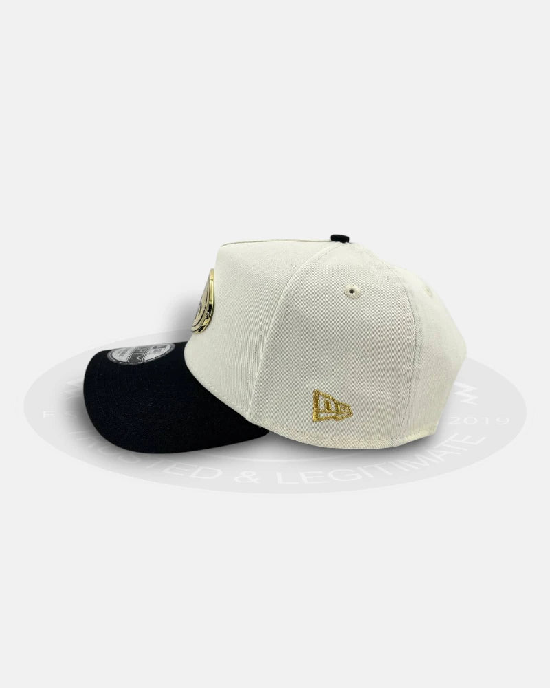 San Francisco 49ers Metal Badge Chrome Two Tone 9FORTY A-Frame Snapback Hat