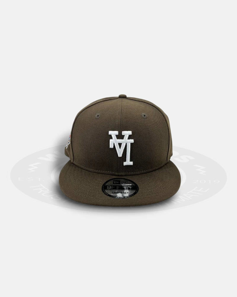 Los Angeles Dodgers Upside Down Brown Side Patch 9FIFTY Snapback Hat