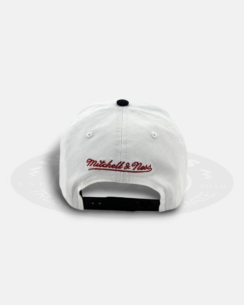 Chicago Bulls Draft Day Pro Pinch Snapback Hat