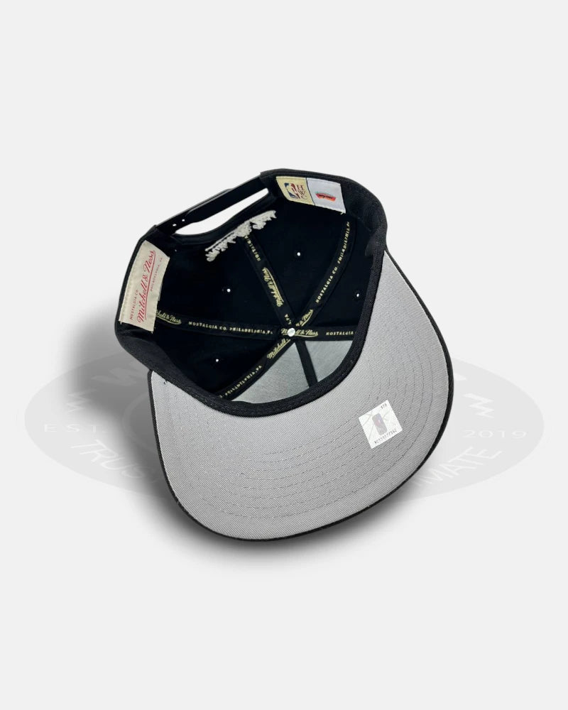 San Antonio Spurs HWC Black Pro Pinch Snapback Hat