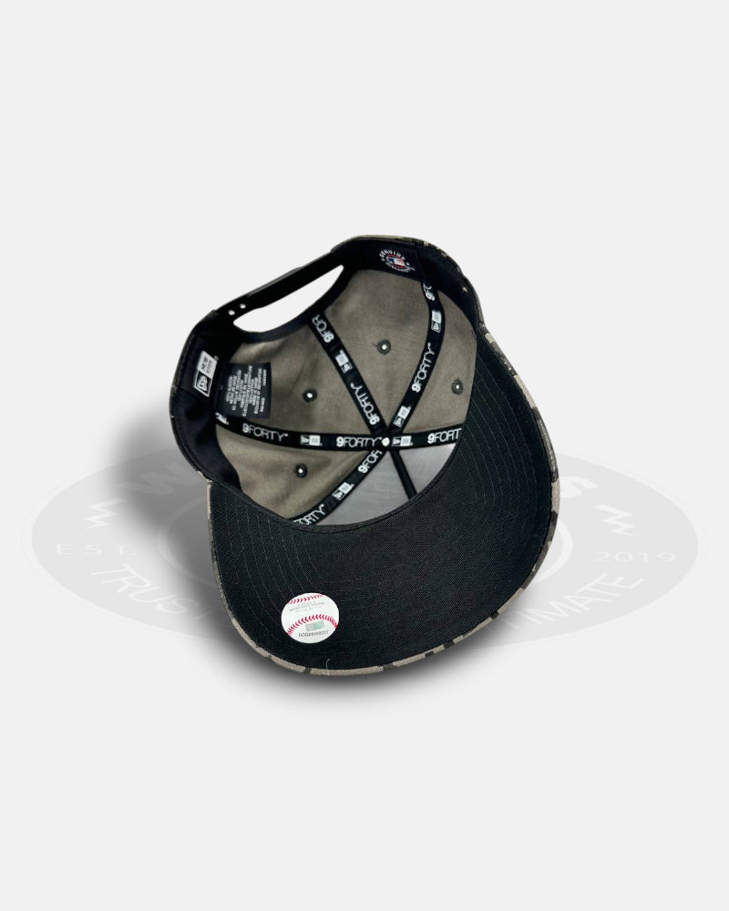 Los Angeles Dodgers Black Pixel Camo 9FORTY A-Frame Snapback Hat
