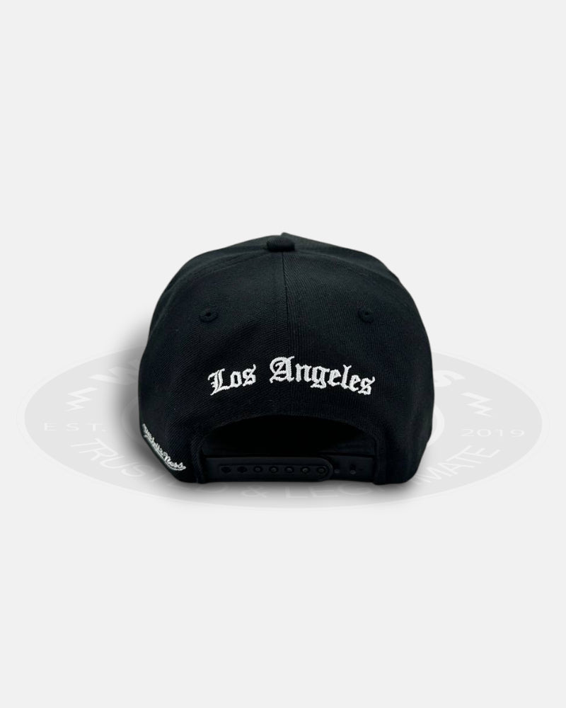 Los Angeles Lakers Monogram Pro Pinch Snapback Hat