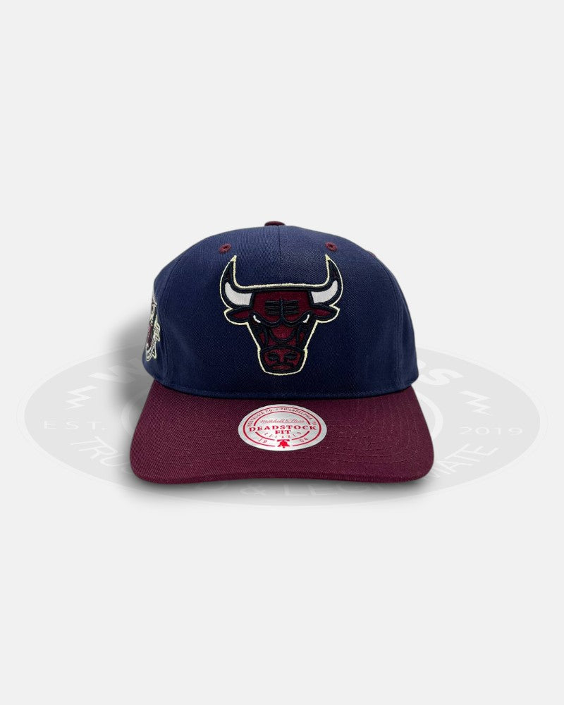 Chicago Bulls Acai Vault Deep Blue Deadstock Fit Snapback Hat